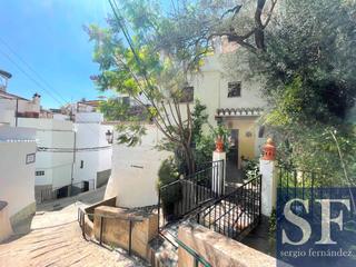 Casa adossada a Cómpeta