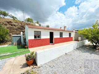 Casa a Sayalonga
