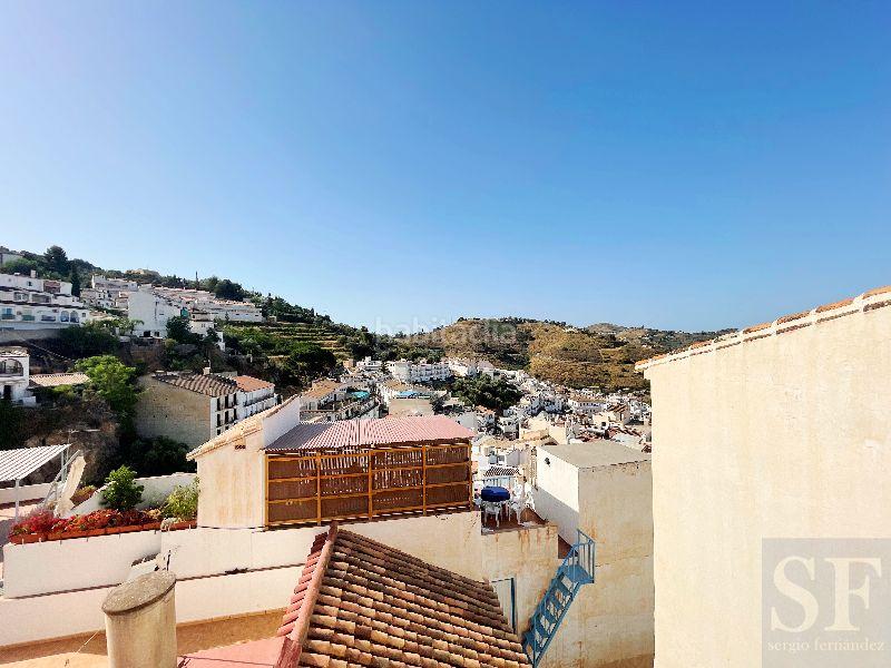Foto 6f3f5b61-6708-4fea-b135-a86fe78727ca. Casa adosada en Cómpeta