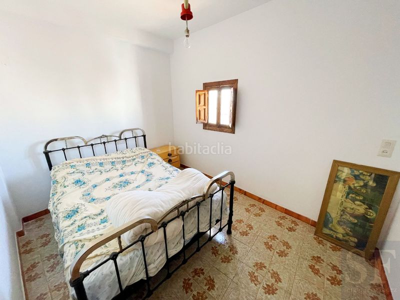 Foto cd278dcc-1a0b-4908-9e9c-703307f4ac2c. Casa adossada a Cómpeta