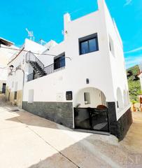 Semi detached house in Cómpeta