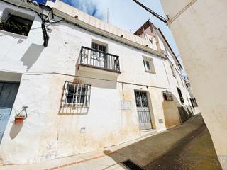 Semi detached house in Canillas de Albaida
