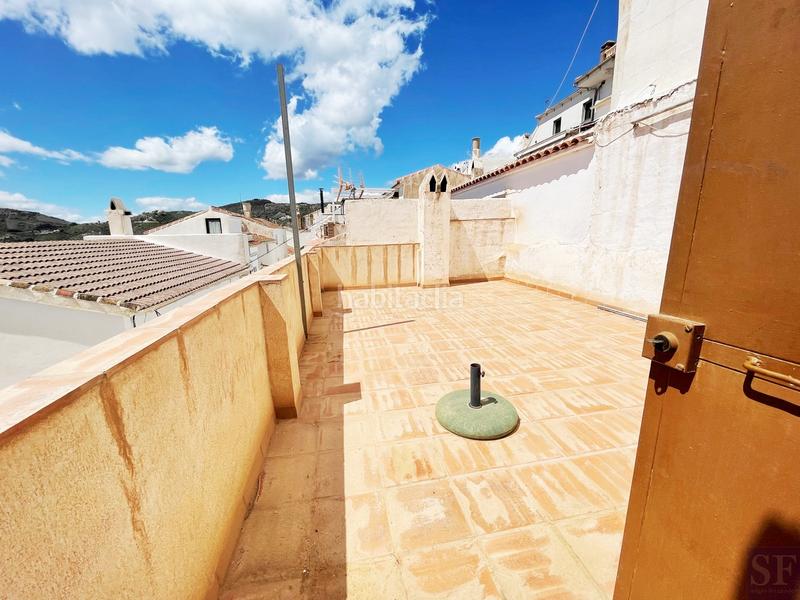 Foto c28cfe87-2ea7-491e-b50e-5ca29f993b7c. Casa adosada en Canillas de Albaida