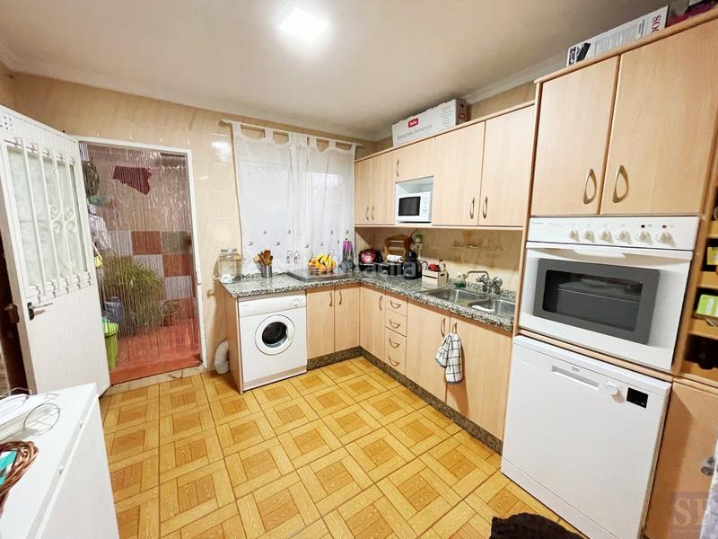 Foto be8a2c6a-0526-4d39-882a-f96e75a31a78. Casa adossada a Camino Algarrobo - Las Arenas Vélez - Málaga