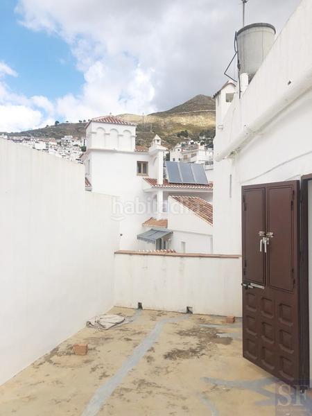 Foto 6a17e3d1-9fd9-4863-8172-629a2cd0d8a2. Casa adosada en Cómpeta