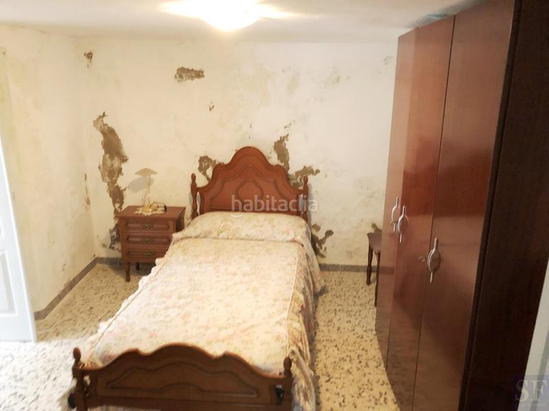 Foto a85d4a7e-abeb-4b55-813b-8922f8e6d2f7. Casa adosada en Cómpeta