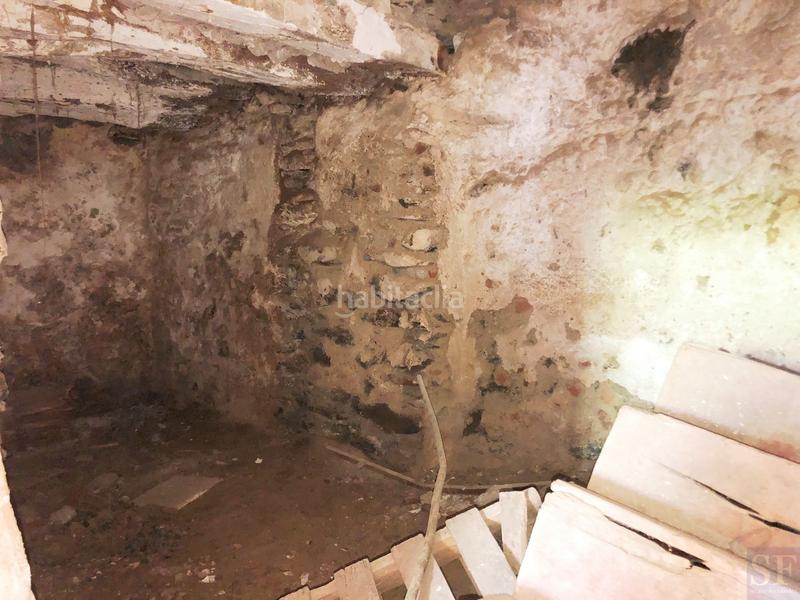 Foto 544b758a-1f47-49d5-bb01-4d4589c0bf8e. Casa adosada en Arenas