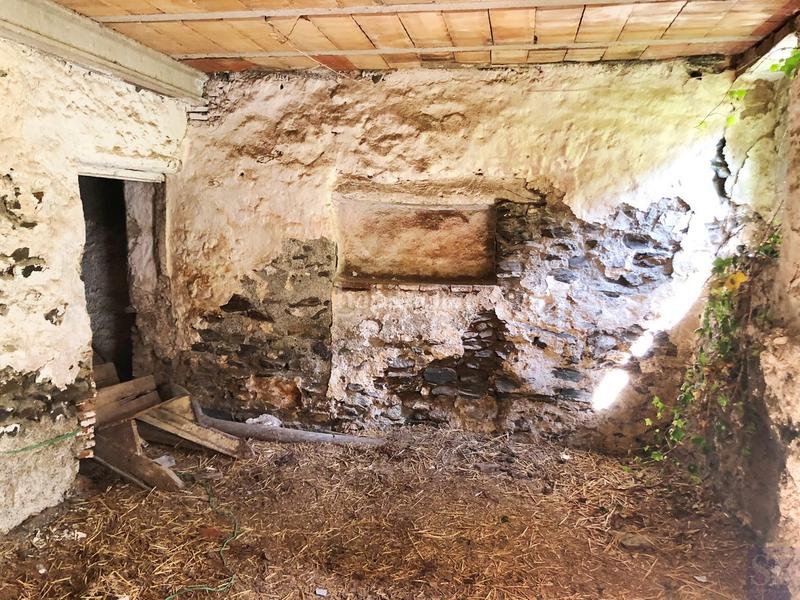 Foto 7679bc95-c678-45d0-b876-4d3c7ded57c1. Casa adosada en Arenas