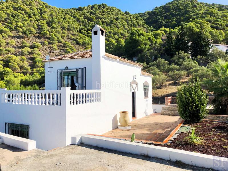 Foto d1f07415-89ed-432d-905e-bb3bf4a359be. Casa en Frigiliana