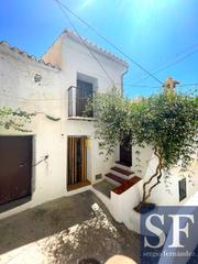Casa adossada a Sedella