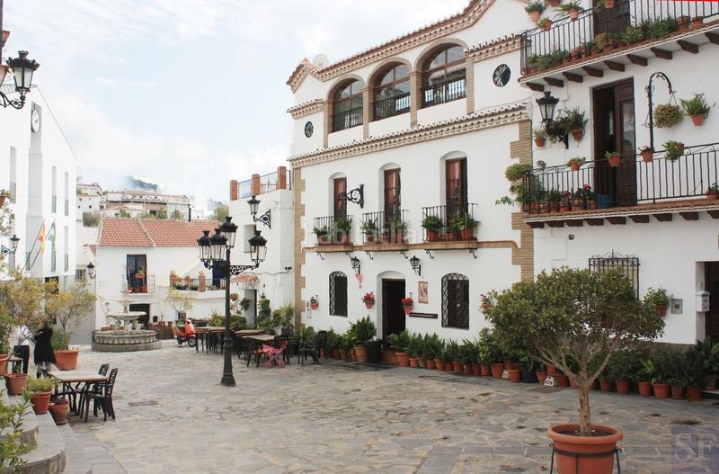 Foto cdafc809-f7bf-406d-9edb-e5f011b8b393. Casa adosada en Canillas de Albaida