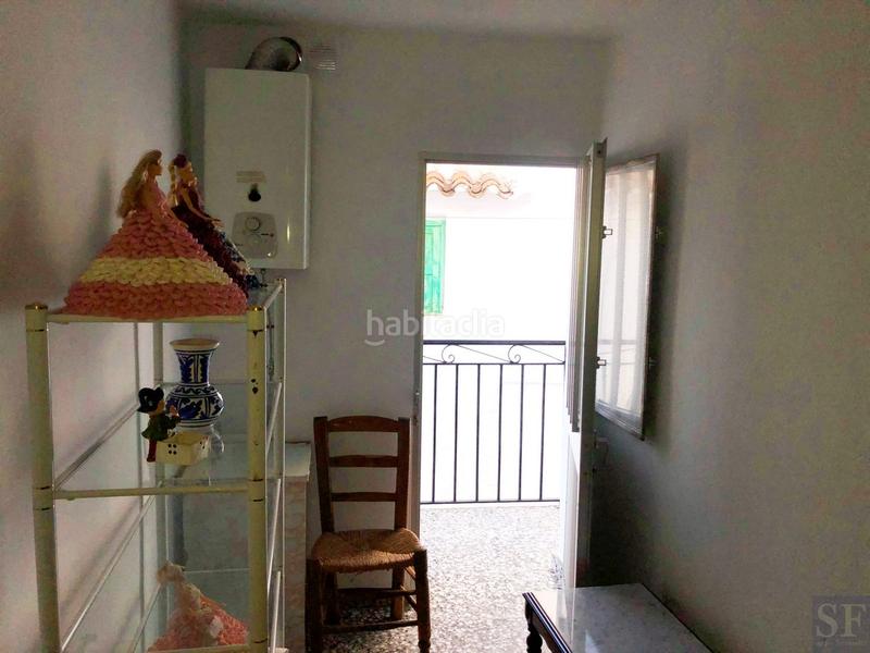 Foto d7f139ed-8c01-4755-b790-a3b8980ebd07. Casa adosada en Canillas de Albaida