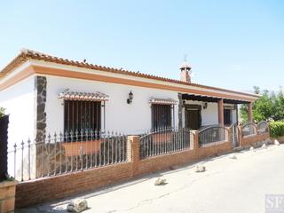 Casa a Sayalonga