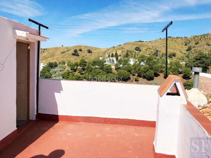 Foto 0931e35a-cb67-4b50-b9d1-a5db6d848fe6. Casa adosada en Salares