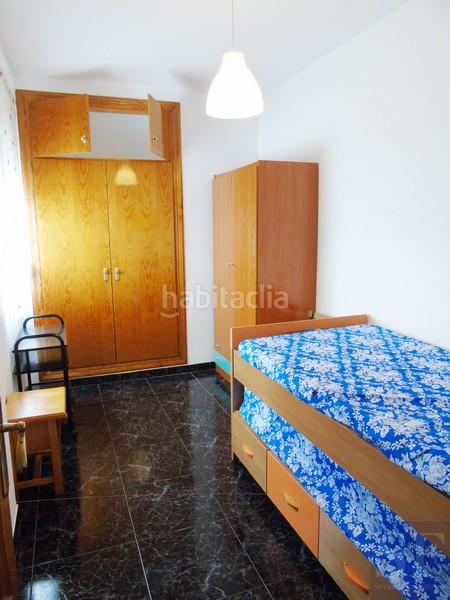 Foto f3ee4f19-28d0-46c5-9180-ee950705ffc4. Casa adosada en Cómpeta