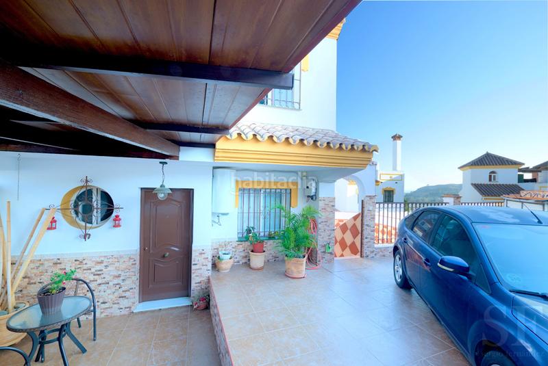 Foto a595ae19-cf3e-4cf2-9ebe-b05f2ee470e0. Casa en El Tomillar Torre del Mar
