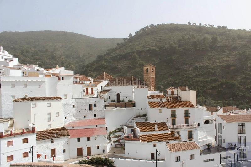 Foto 1342ac1f-84ff-4edd-af0c-7318e969e4ba. Casa adosada en Salares