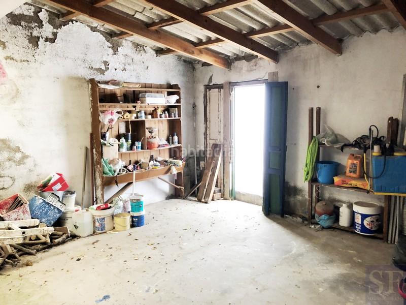 Foto c2565808-e501-453b-a01e-f3b9198eeb00. Casa adosada en Salares