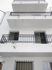 Casa adossada a Sayalonga
