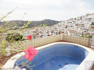 Casa adossada a Cómpeta