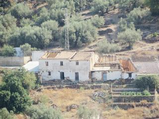 Masia a Sayalonga