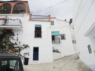 Semi detached house in Canillas de Albaida