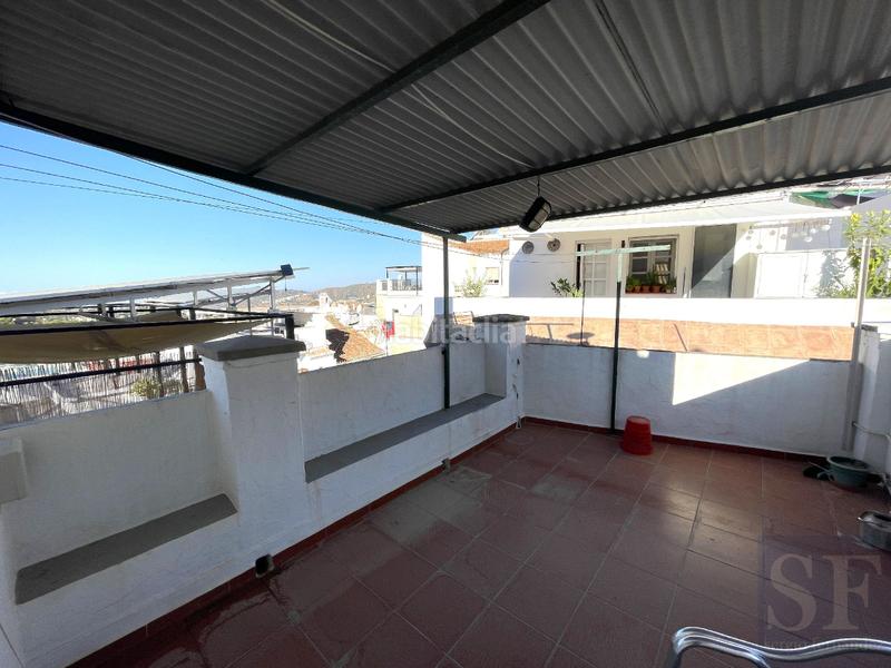 Foto c7731344-6509-4321-b104-a41291923357. Casa adosada en Cómpeta