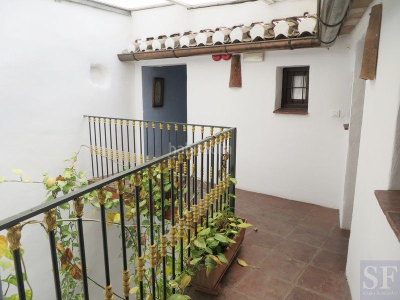 Foto c9b3f4fc-0591-4f95-84e2-262fb62609b1. Casa adosada en Árchez