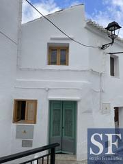 Casa adossada a Salares
