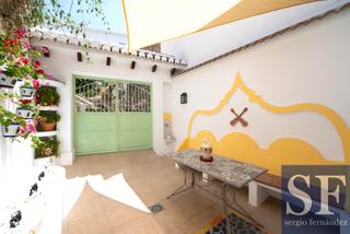 Casa adossada a Cómpeta