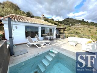 Casa a Sayalonga