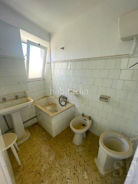 Foto f3856c5a-70ce-4fac-a3b0-0740870e2ba9. Casa adosada en Cómpeta