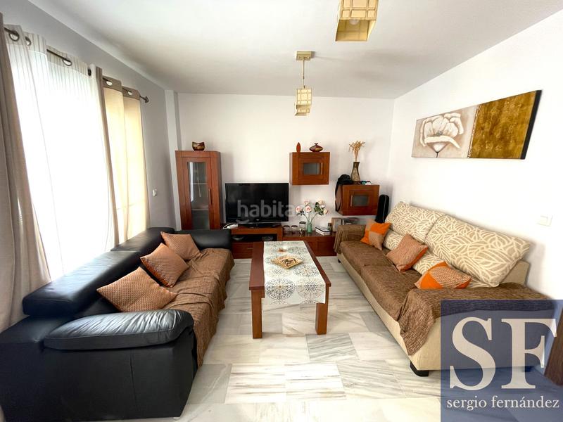 Foto e2869240-799d-4000-8c0d-1dcf97a848da. Apartamento en Torrox pueblo Torrox