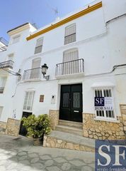 Casa adosada en C�mpeta