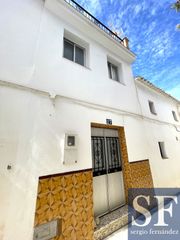 Casa adosada en Salares