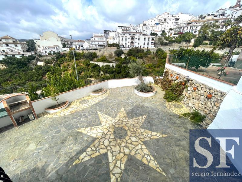 Foto e94a8883-17d1-43a1-96cc-c1ba12d40f41. Casa adosada en Cómpeta