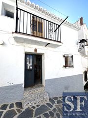 Casa adossada en Canillas de Aceituno