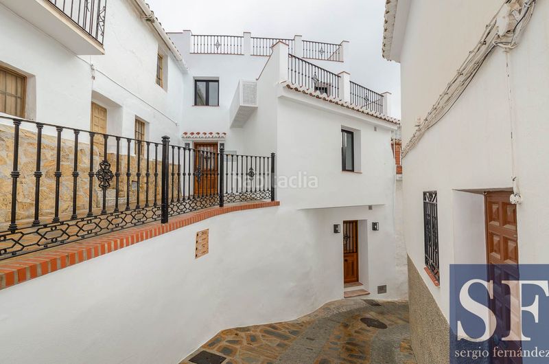 Foto 7817c618-b1ac-44e3-a0e2-53a532880c5d. Casa adossada a Sedella