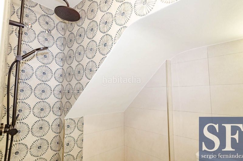 Foto fe42d629-98f6-4540-b47b-72bc08a37cbf. Casa adossada a Sedella