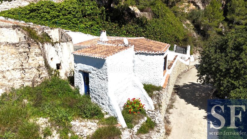 Foto ee8c58ea-2d19-4ed1-9e60-c456edbcc72c. Casa a Cómpeta