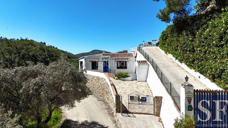 Foto f54b454a-0e10-4c86-90ff-0fe48e894158. Casa a Cómpeta