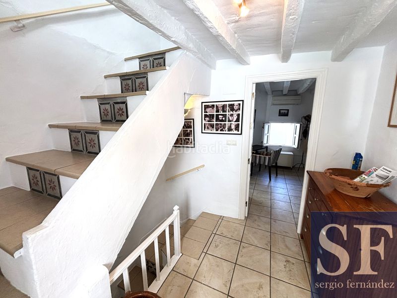 Foto 5b669659-9a6e-40d5-b246-f81dc3e81b0f. Casa adossada a Cómpeta
