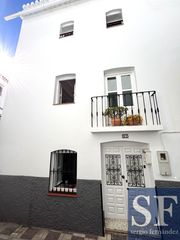 Semi detached house in Cómpeta