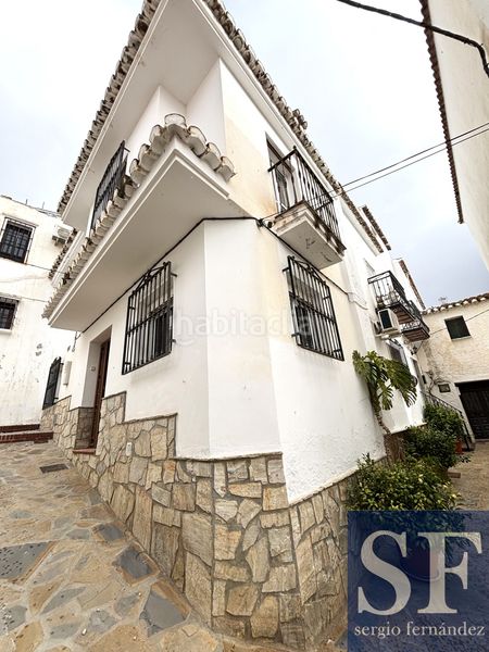 Foto 35f67d11-804e-4033-8653-210b97a4eae0. Casa adossada a Sedella