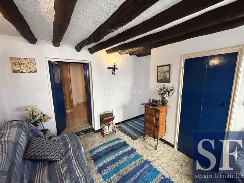 Foto aad55d32-d31d-4f3b-a382-d12d88a020ae. Casa adossada a Cómpeta