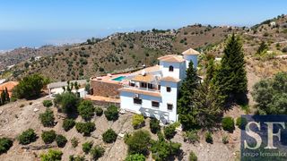 Maison à Sayalonga