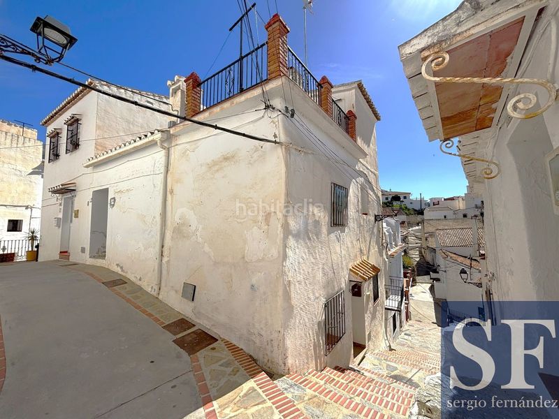 Foto 0e55eea2-6f6a-4ff4-9a71-9d8ab597c9f4. Casa adossada a Sedella