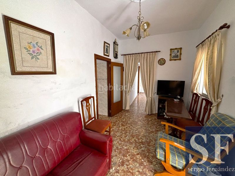 Foto d2d8a5bc-c68f-44b4-baf3-61155134811c. Casa adossada a Sedella