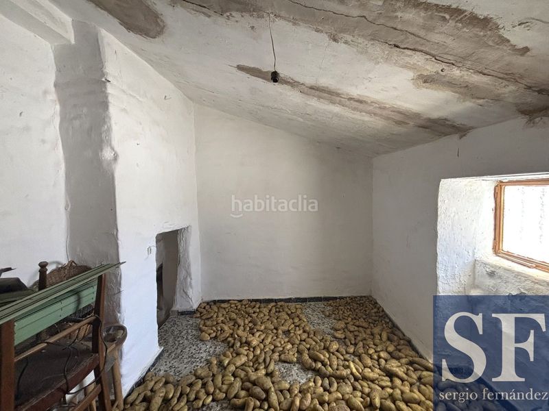 Foto b19cb5f0-ba4d-4d6e-805e-75b6e04e9d1a. Casa adossada a Sedella