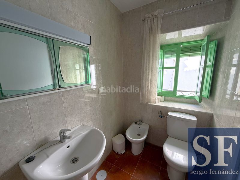 Foto d2964c2e-334e-4074-8e58-7a4b2395e325. Casa adossada a Cómpeta